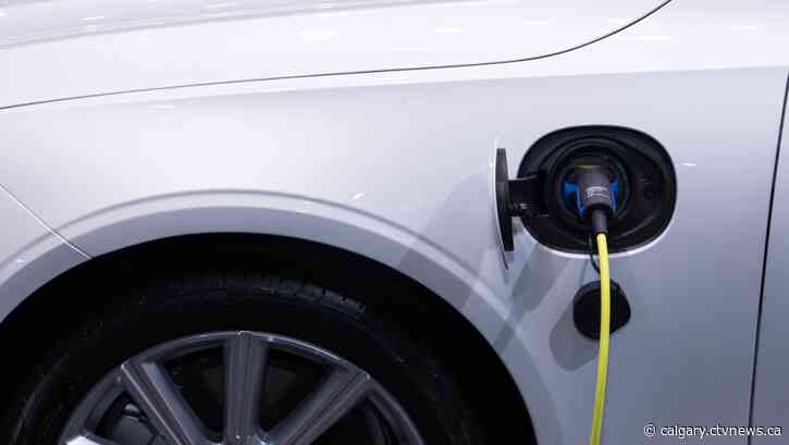 'Thrilled to see': Electric vehicle now in use at Galt Museum in Lethbridge