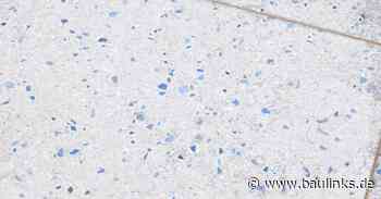 Die Zukunft leuchtet blau: Fabrino Color Coats bringen das Berliner DIN-Gebäude zum Strahlen