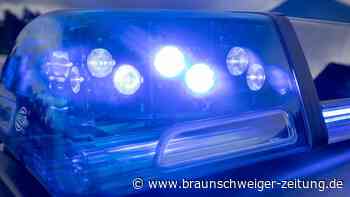 Unfall auf A2 im Kreis Helmstedt – Transporter rammt Polizeiauto