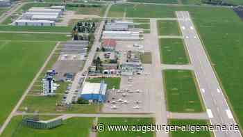 Motorflugzeug-Pilot meldet Probleme: Einsatzkräfte eilen zum Flughafen