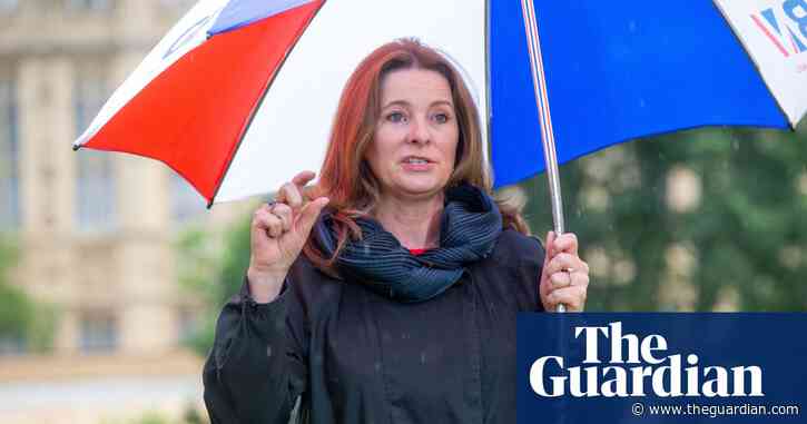 Education secretary accused of being ‘flippant’ over absent pupils in England