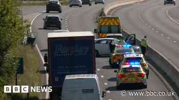 Hessle crash: Five in hospital after three cars collide on A63 into Hull