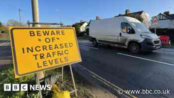 Cambridge congestion charge needs re-examining, says transport minister