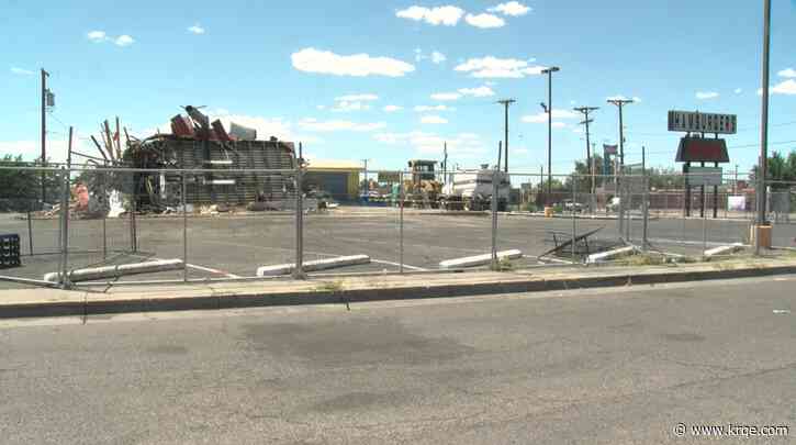 Griff's Hamburgers building demolished after closure
