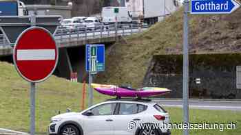 Stau vor Gotthard Richtung Süden wächst auf zehn Kilometer an
