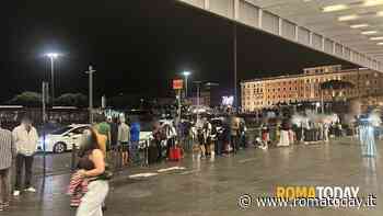 Due ore in fila per un taxi, continua la "crisi" delle auto bianche. Ipotesi rimodulazione tariffe