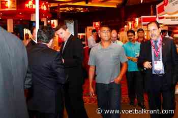 Voormalig wereldkampioen en Barcelona-legende opgenomen in het ziekenhuis