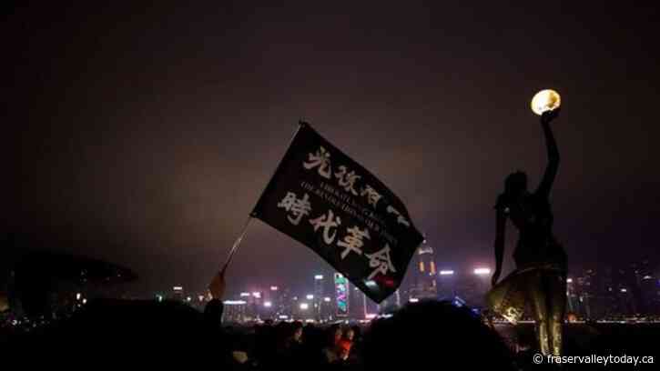 Canada lifts education requirement for Hong Kong immigrants