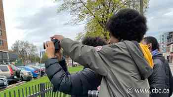 Moss Park 'through a lens': Youth get behind camera to capture their community
