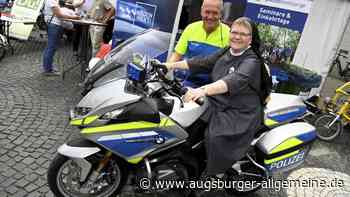 Augsburger Anekdoten: Der Heiland läuft barfuß und eine Nonne gibt Gas
