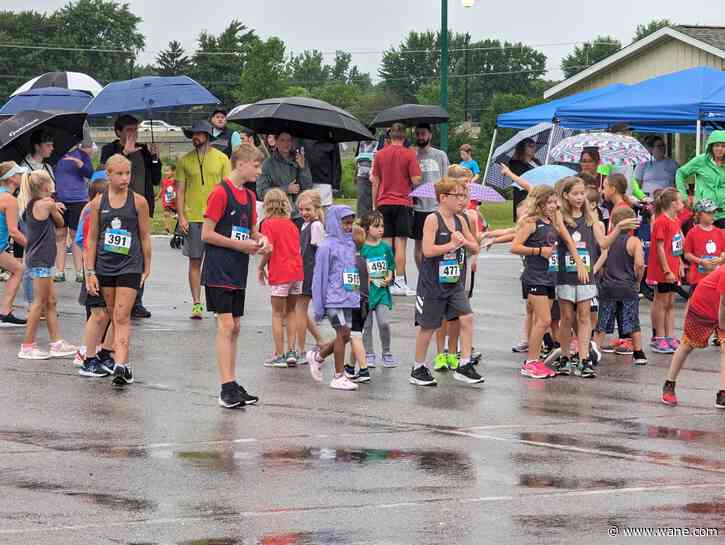 Off to a running start; Pufferbelly trail celebrates its "Run, Walk, Stroll" event