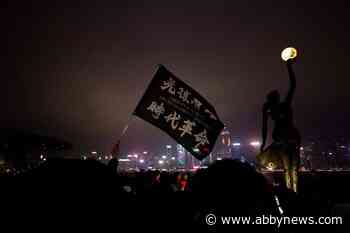 Canada lifts education requirement for Hong Kong immigrants