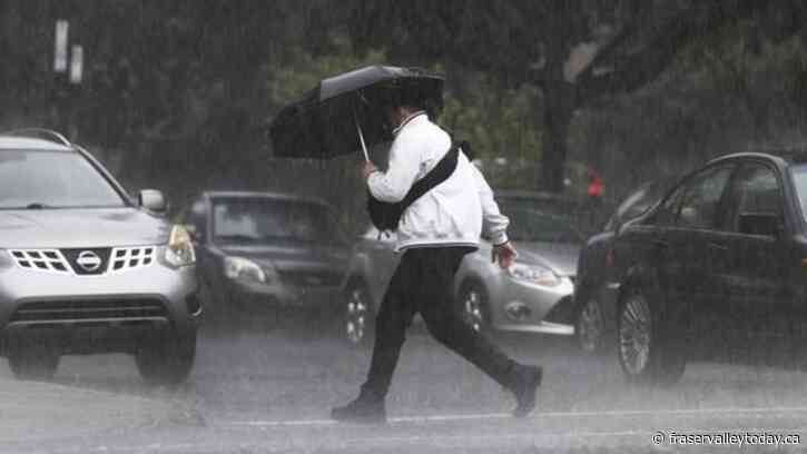 More than 20,000 Quebec households still without power following severe storm