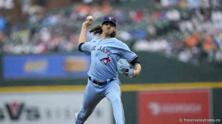 Blue Jays’ Kevin Gausman scratched from start because of left side discomfort