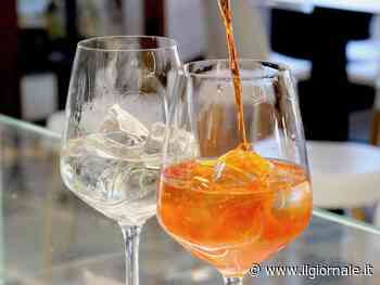 Attenzione al ghiaccio nei drink: i rischi per la salute