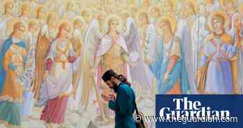 Biodegradable art and Bastille Day: Friday’s best photos