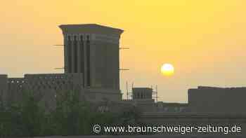 Traditionelle Windtürme kühlen iranische Stadt seit Jahrhunderten