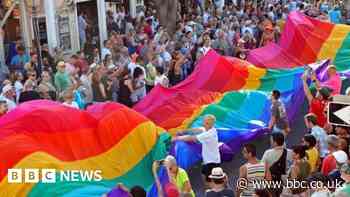 Isle of Wight Pride called off over forecast wind