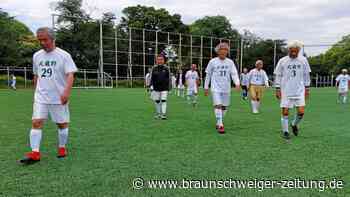 Hier spielt die erste Fußball-Liga für über 80-Jährige