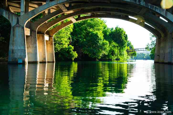 Austinites share opinions, concerns about new Barton Springs Bridge