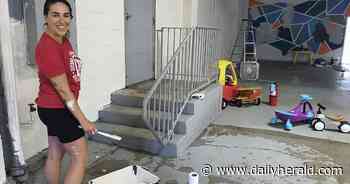 BizWeek: A great year for Illinois hotels; an unusual business idea