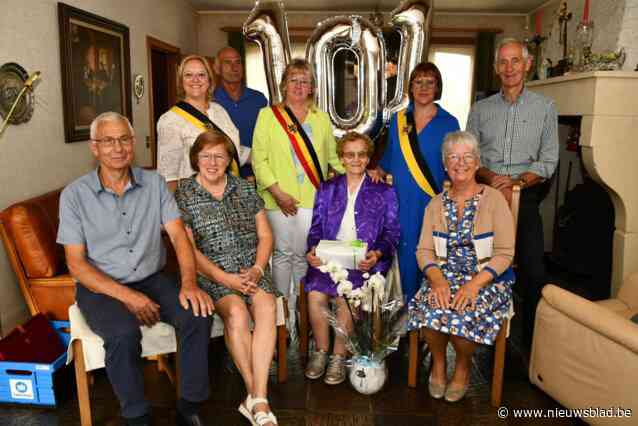 Kranige Clara woont op 101ste verjaardag nog steeds zelfstandig