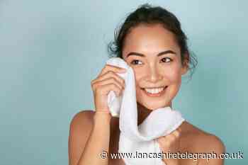 Experts warns not to dry your face with a towel