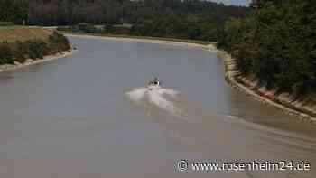 Suche am Innkanal: Junge Frau löst Großeinsatz in Waldkraiburg aus