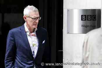 Jeremy Vine agrees deal with Twitter who  wrongly named him