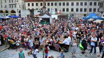 „Einfach schön!“ Das doppelte Altstadtfest in Freising kommt gut an - trotz der Hitze