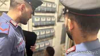 Casa occupata con l'allaccio abusivo alla rete elettrica