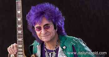 Ides of March's Peterik collapses on stage in Des Plaines, is expected to be OK