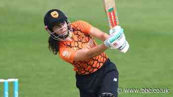 Rachael Heyhoe Flint Trophy: Wins for Central Sparks and Southern Vipers