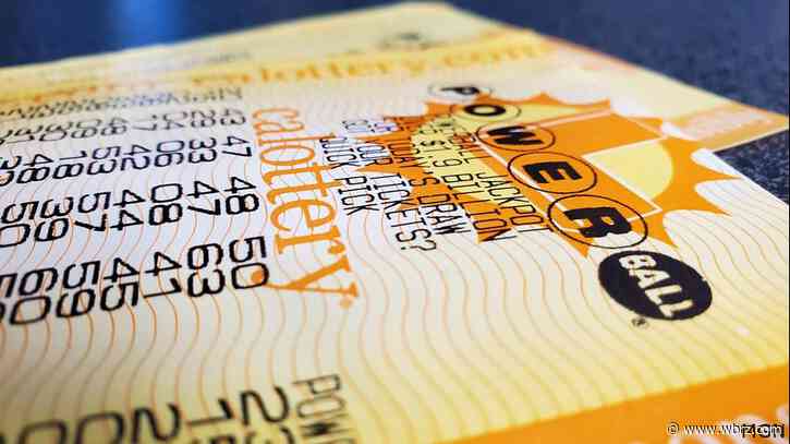 Powerball prize grows to $900 million after no jackpot winner drawn
