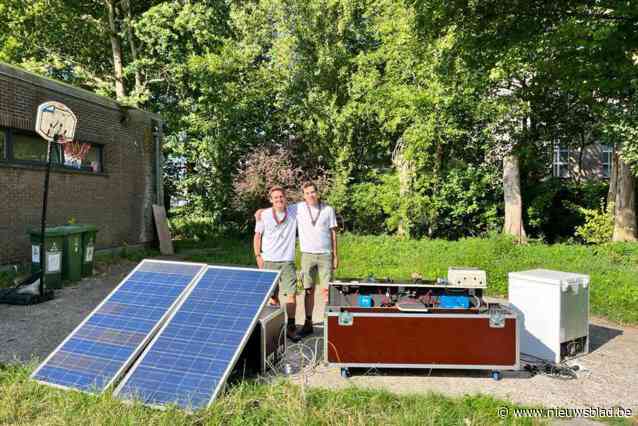 Scouts 28 Zaoeja neemt zonnestation mee op kamp: “Voldoende energie voor een diepvriezer en het opladen van gsm’s en powerbanks”