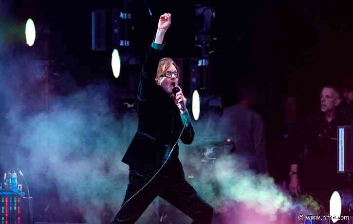 Watch Pulp play unreleased song ‘Hymn Of The North’ in Sheffield