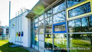 Bad zunächst geschlossen: Chlorgasalarm im Nagolder Badepark