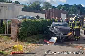 Mitten in Meinbrexen: 60.000 Euro Schaden bei Unfall