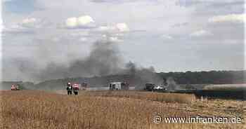 Brand bei Iphofen außer Kontrolle: Feuerwehrmann muss zusehen, wie eigenes Auto verbrennt