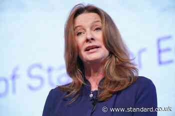 Keegan urged to apologise for ‘needless’ disruption caused by teacher strikes