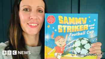 Lioness Beth Mead praises football picture book
