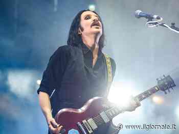 Insulti a Meloni a un concerto: indagato per vilipendio il leader dei Placebo