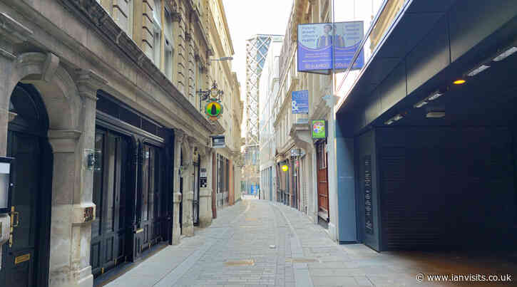 London’s Alleys: St Swithin’s Lane, EC4