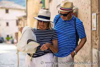7 common scams UK tourists should be aware of on holiday