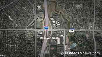 3 killed, 2 seriously injured in overnight crash in Aurora