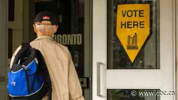 Is 102 candidates for mayor too many? Some Toronto councillors aim to burst bloated ballots