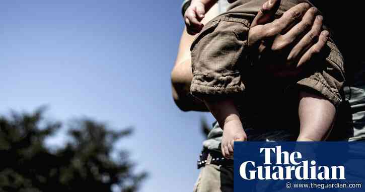 Men want to ​increase care work at home but ​social structures block it, report says