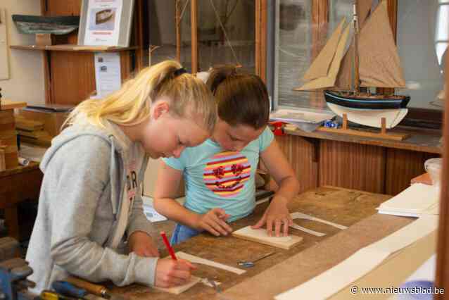 Voor het eerst volgen ook meisjes workshop scheepsmodelbouw