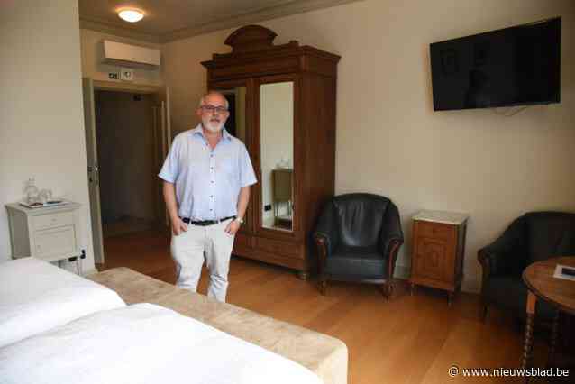 Voormalig Zeels burgemeester Patrick Poppe (63) doet met zijn Dendernachten mee aan tv-programma: “Het is eigenlijk een promotie voor de Ros ?Beiaardstad”