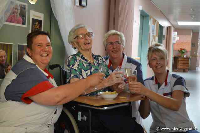 Feestje voor 100-jarige Simonne in Ter Lembeek